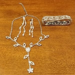 Necklace, earrings, & bracelet set